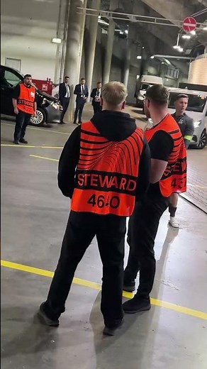 Dean Henderson and the Conference cup deep inside the stadium: Palace's goalkeeper holds Europe