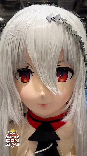 Doll Cosplay at MCM London Comic Con 2022