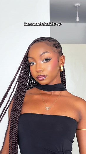 Stunning Lemonade Braids Hairstyles with Abuja Braids in Number 33