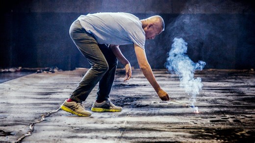 Watch Sky Ladder: The Art of Cai Guo-Qiang | Netflix Official Site