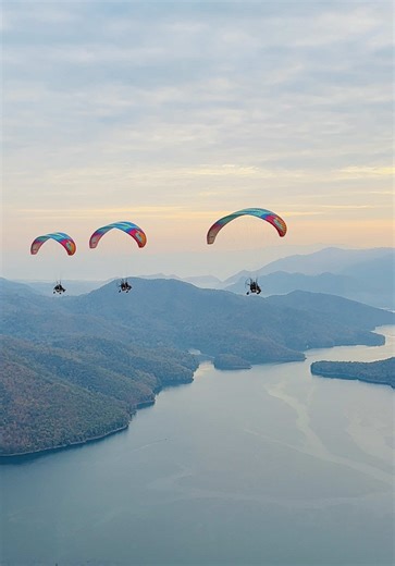 Experience the Adventure of Flyingbird Paramotor