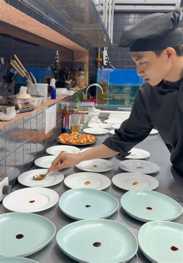 Expert Catering Tips from Chef Dan Than Vao Bep