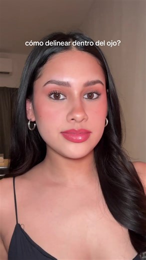 Cómo delinear por dentro del ojo: tutorial simple
