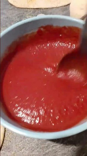 Come fare il sugo per la Pizza 🍕