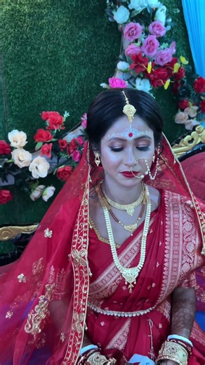 Beautiful Bengali bride 😘￼#youtubeshorts #bridelmakup #makeup #shortvideo #foryou #makeuptutorial