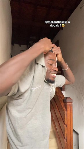 Malla Officielle à Douala : Un Pardon Bop Inoubliable