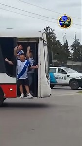 249K views · 2K reactions | Así salían ayer de Merlo los hinchas de Midland que fueron a ver el partido contra Velez, por la Copa Argentina. Lamentablemente perdió 1 a 0 pero dejó una gran imagen. Vía: Midland en Directo | Merlo Real Noticia | Facebook