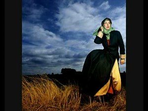 Kate Bush - And Dream Of Sheep