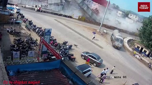 Watch: Section of flyover collapses on Mumbai-Goa national highway