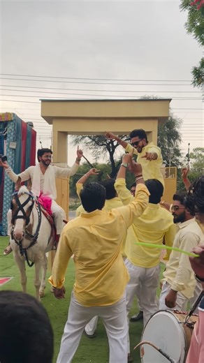 Haldi function 😍 with your bhabhi #albadivlogs #love #wedding #marriage #masti #reels #viralreels