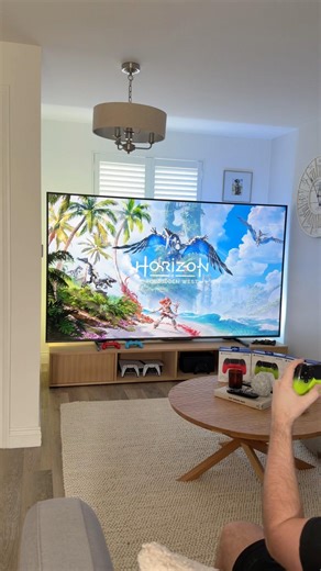 The new PS5 controller colours are EPIC 😍❤️💚💙