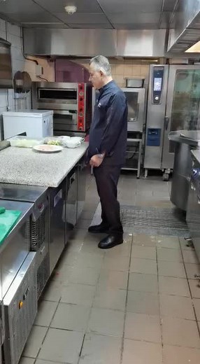 Mastering Culinary Skills in a Professional Kitchen