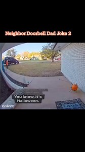 754K views · 11K reactions | Neighbor Doorbell Dad Joke 2.. She’s back! 藍藍 Enjoy your evening neighbors! #dadjokesdaily #funnyvideo #christian #lovethyneighbor #funny #dadjokes #Vivint #christianity | The Dad Dork | Facebook