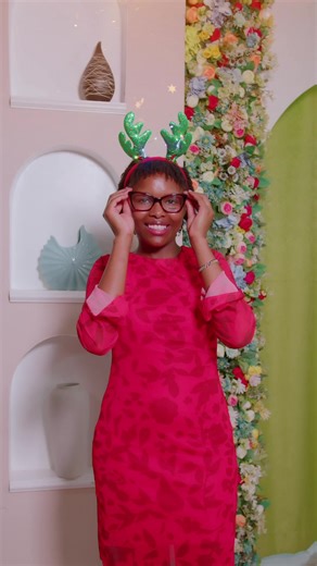 All I want for Christmas is... Perfect Vision and Perfect Style! ✨🎄 We know what’s really at the top of your wishlist this year! Don't just dream about it, make it happen with Baus Optical! 🎁 Your Christmas Wishlist is ON SALE: * Get 20% OFF ALL Frames & Lenses. * Walk away with a FREE Eye Checkup. * Unwrap our Daily Surprise Gift in-store! Is a new Baus Frame on YOUR wishlist? Let us know below! 👇#bausoptical #eyecheckup #eyes #eyehealth