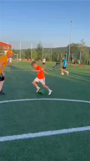 This is Miracle Rainbow 😱🌈 ONE Leg Flick 🦶⚽️😎 YOU must Learn Legend Skill ✅️ Tutorial For You 👈 #trenerdryblingu #football #soccer #backheel #amazing | Trener Dryblingu Piłkarskiego - Piotr "Olo" Oleksik