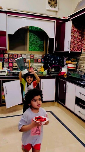 Shanu aali ko strawberry 😂 #fyp #foryou #viral #viralvideo #viralreels #comedy | Hussain Abdullah Official