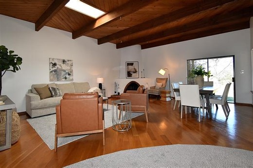 679 Callecita Jicarilla, Santa Fe, NM 87505 | Estately 🧡 | MLS# 202601365