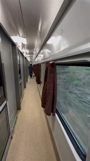 LUXURIOUS RAJDHANI EXPRESS FIRST CLASS AC CABIN | INDIAN RAILWAYS 1st AC #indianrailways #shorts