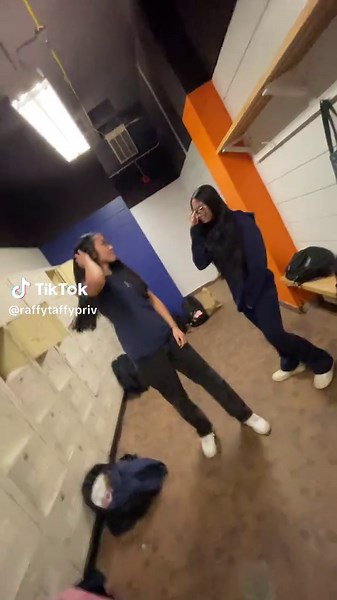 Dance Moves Tutorial for Beginners