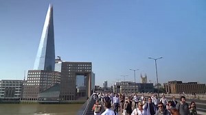 UK pay growth drops to lowest in nearly 2 years in Q2