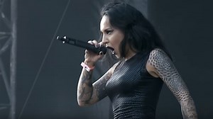 JINJER's TATIANA SHMAILYUK Is Not Interested In Becoming A Vocal Coach: 'I Have No Energy And I Have No Patience'