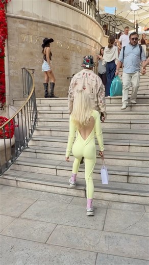 Would you WALK here? BEVERLY HILLS 🌴 California 🇺🇸