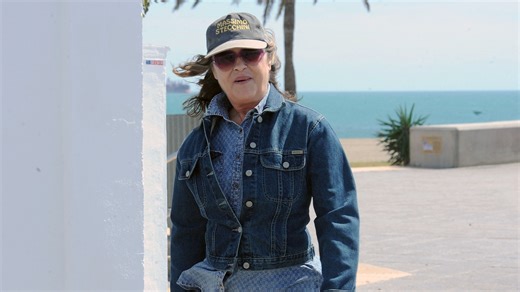 Pepa Flores, conocida como Marisol, fotografiada por primera vez desde la muerte de su gran amor, Massimo