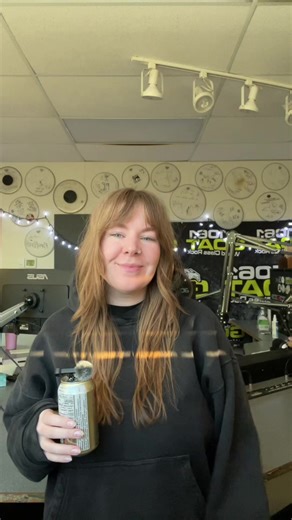 Here’s your rock report! #greenscreen