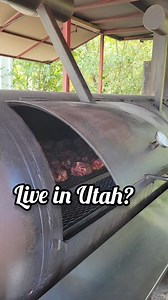 Ghost👻Pepper🌶️ BBQ?! This is for you! Check out this Ghost Pepper Oxtail!! The flavor is unreal and gives a nice KICK of fire over those smoked softballs!! Want something a little different? You need the Oxtail sausage!! All the Oxtail goodness ground up in a sausage!! Or do BOTH like me!🤤🤤🤤🤤 ⬇️⬇️⬇️ Where? Les BBQ Sandwiches LLC ⬇️⬇️⬇️ Address? 12059 S State St, Draper Open to 830pm at least #slcfoodie #brisket #smokedmeat #bbqbrisket #bbqribs #chickensandwich #burgerlover #nachos #fritos 