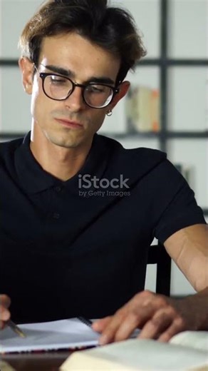 💻 The Digital Notetaker Side Hustle: Turn Old Notes into Cash!