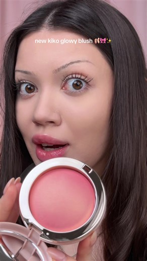 Kiko Hug Couture Cheek Dewlight Highlighting Blush Review