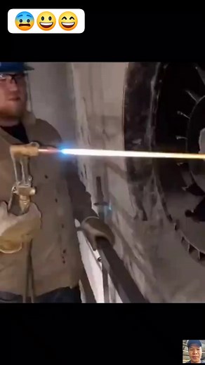 Laser torch cutter😄 by canelo #workers #gascutting | Bani Work$