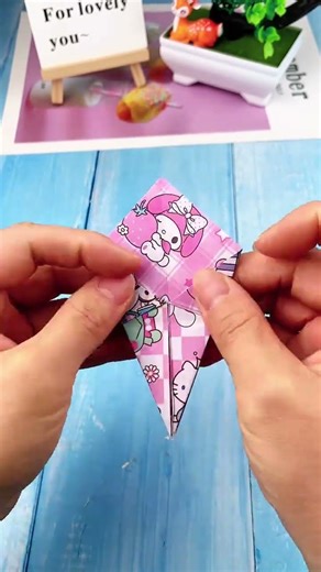 Learn it in three seconds. Easy-to-learn origami tutorial. Creator Center. Creative inspiration.