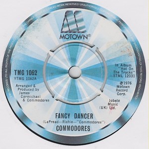 Commodores - Fancy Dancer