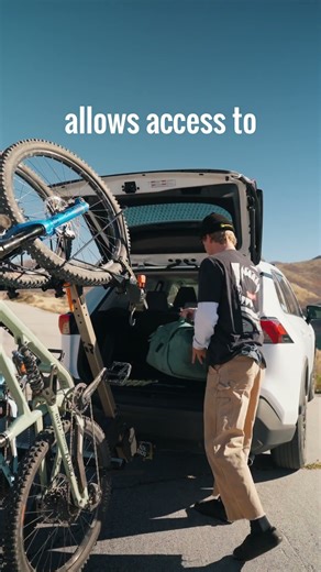 E-Quattro from ALTA - A Compact, Asymmetrical Four Pack Bike Rack