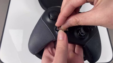 DUXICEPIN Complete Component Pack for Xbox Elite Controller Series 2 / Series 2 Core, Xbox Accessories Includes 1 Carrying Case, 1 Charging Dock, 4 Paddles, 4 Thumbsticks, 1 D-Pads & 1 Adjustment Tool