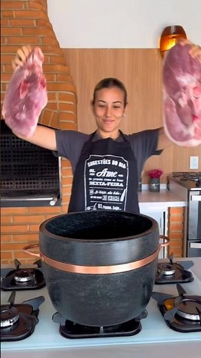 🔥 How to Make Beans with Pork in a Stone Pot – Rustic and Succulent Recipe!