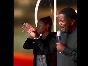 E. Dewey Smith Singing Oh How I Love Jesus