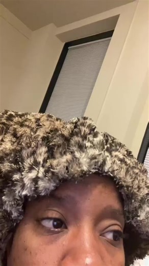 #stitch with @A’lora Banks✨🧸 too the grippy sock hop I go🙄 #fyp #jokes #therapy #therapistsontiktok