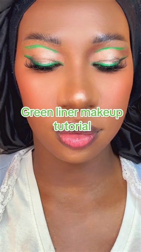 Green Eyeliner Makeup Tutorial for a Pop of Color