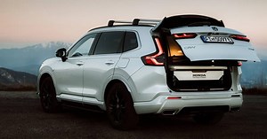 Honda CR-V Dream Pod turns out to be a capsule hotel on wheels