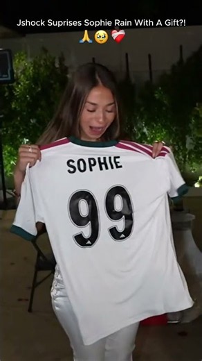 Jshock Surprised Sophie Rain With A Gift?!?! #shorts