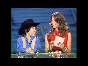 Anne Murray Wins Song Of The Year for "You Needed Me" - ACM Awards 1979
