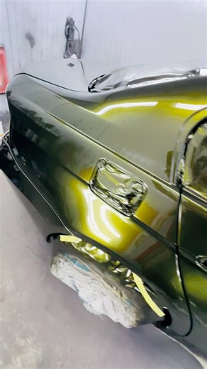 Color dark candy olive green Renewing cars with distinctive colors and irresistible shine #candy #Viral #tuning #custom #camaleon #pintura #paint | Ahmed Elshafie