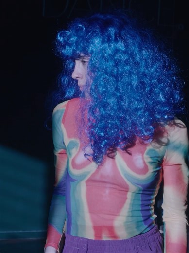 AVA AND MARIA Part 1 In celebration of SKIN and our first interstate tour! I thought it might be nice to share an unreleased concept video we did back in 2022 thanks to @artscoast .This video was a part of the second development of LAMINA, one for the works in the double bill we are taking to @adlfringe . 💓💚💜 Weee little babes in this! I love how far the work has come but also love how many ideas and images are still within the work. Videographer: @lonely_aroma Performers: @soleilharvey_ and 