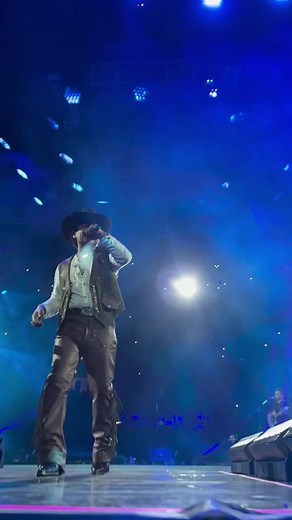 Botella Tras Botella: Música Mariachi en la Plaza de Toros