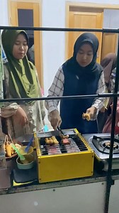 370K views · 13K reactions | Dateng kerumah neng SWD konten kreator dari bogor lanjut kita jajan diwarungnya | Heny Purnamasari | Facebook