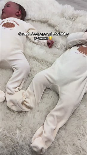Autant acheter directement des pyjamas en 3ans comme ça on est tranquille 😂😂😂 je m’en remets pas lol instå claire_lmnr #drole #humour #jumeaux
