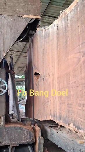 large solid steel table milling process #trendingvidio #instream #viralvidio #populer #fbpro #woodworking #sawmills #cutting #skills #diy #amazing #world #american #brazil | Bang Doel
