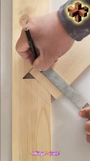 複雑なほぞ加工で完璧な45度！職人技が凄すぎる😱📐